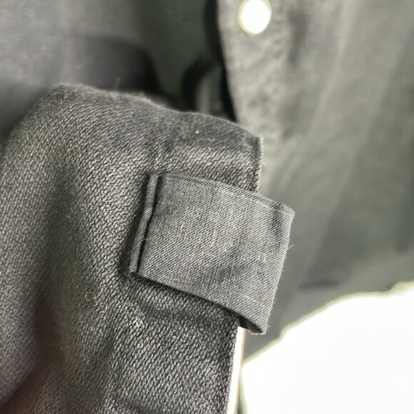 Frank and Eileen Eileen, Black blouse - Picture 4 of 7